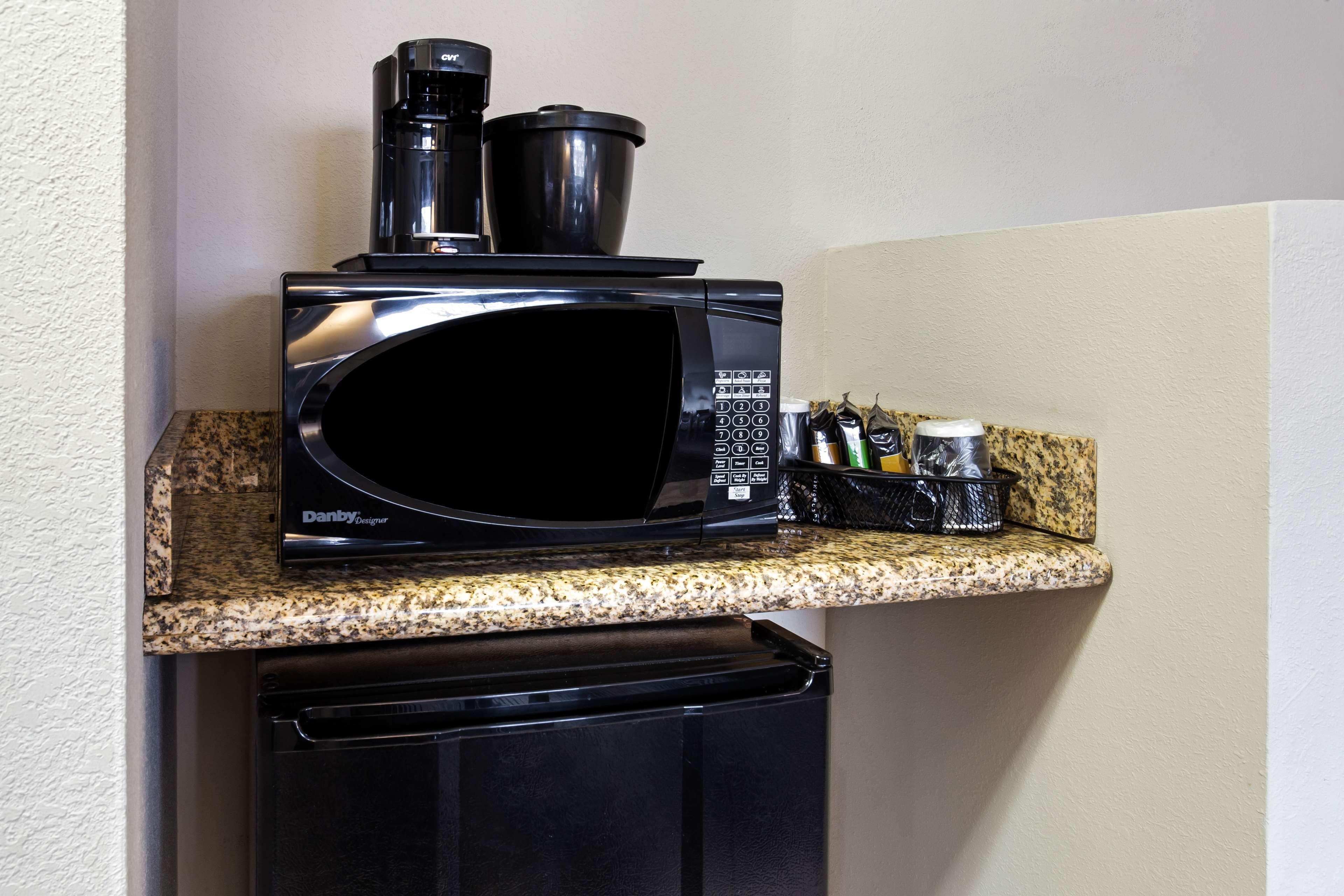 Best Western Plus Hyde Park Chicago Hotel Bagian luar foto