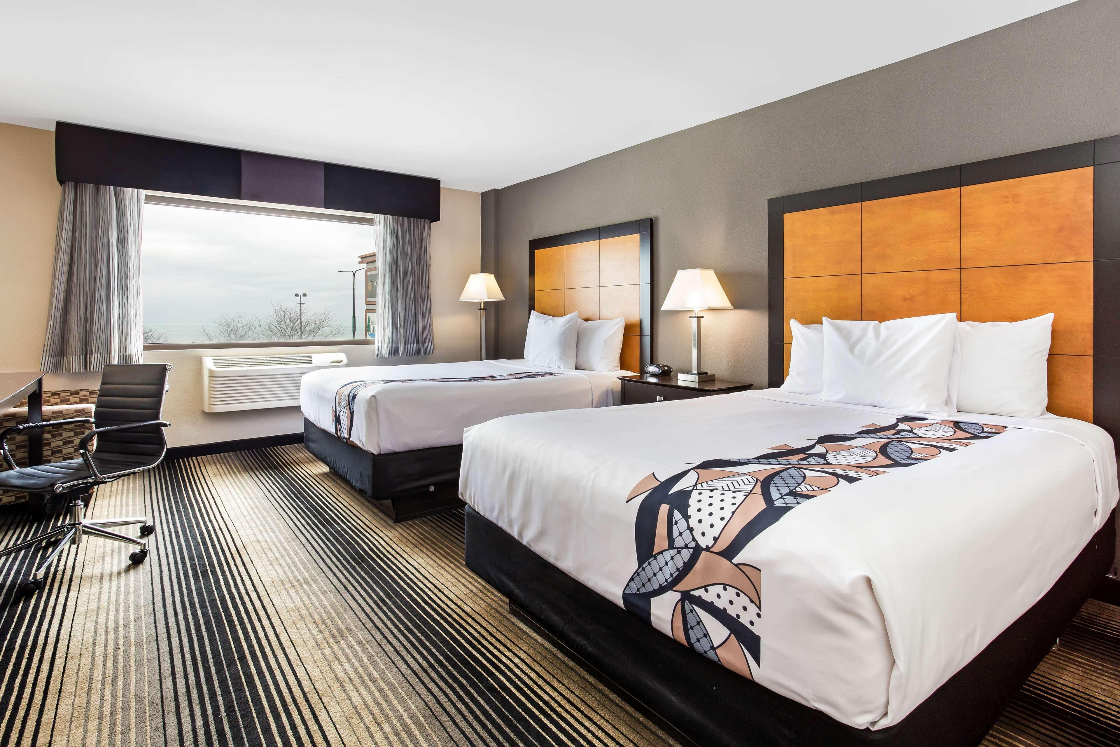 Best Western Plus Hyde Park Chicago Hotel Bagian luar foto