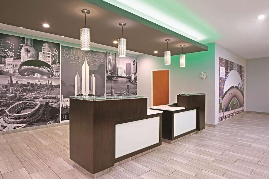 Best Western Plus Hyde Park Chicago Hotel Bagian luar foto