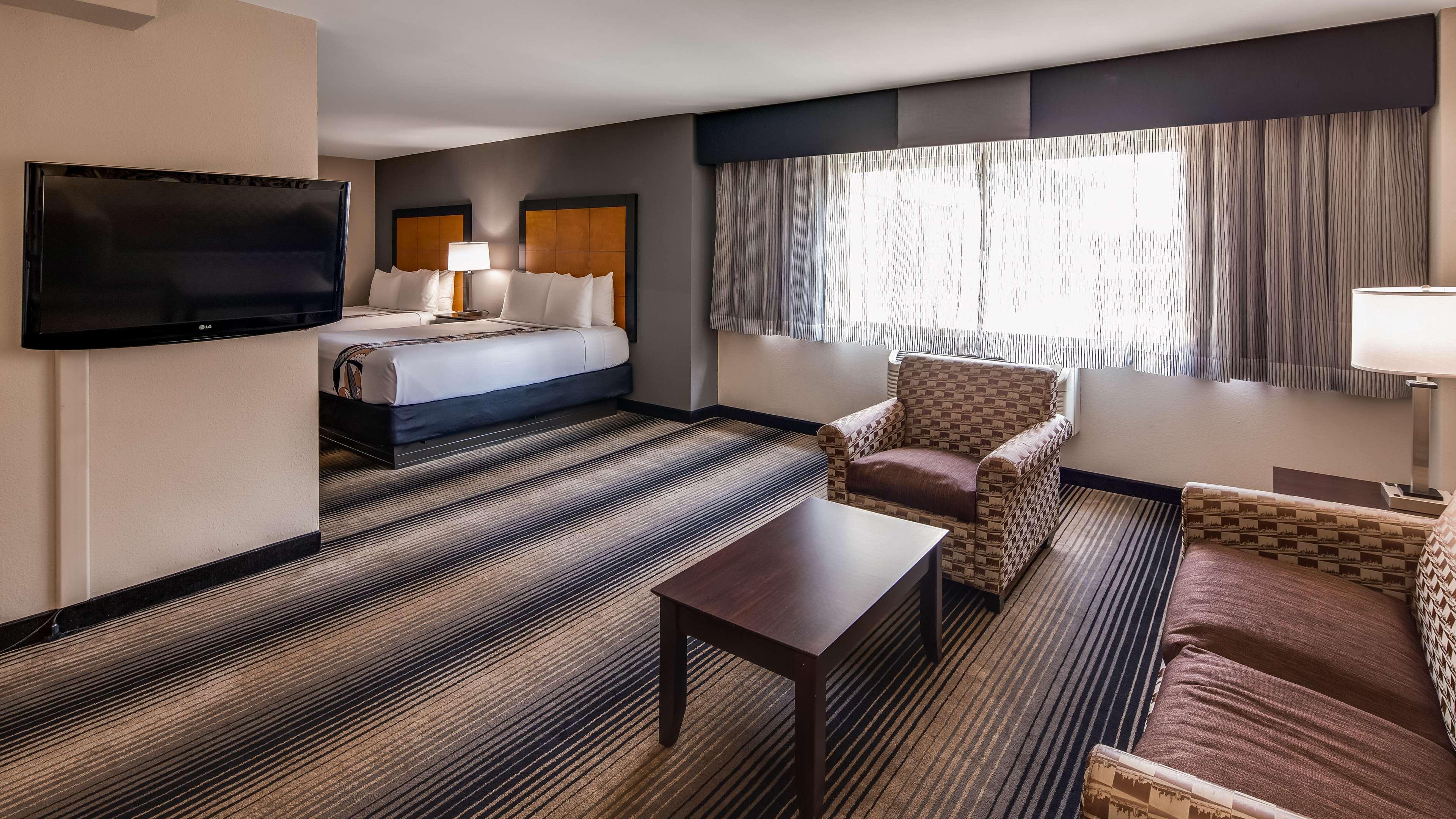 Best Western Plus Hyde Park Chicago Hotel Bagian luar foto
