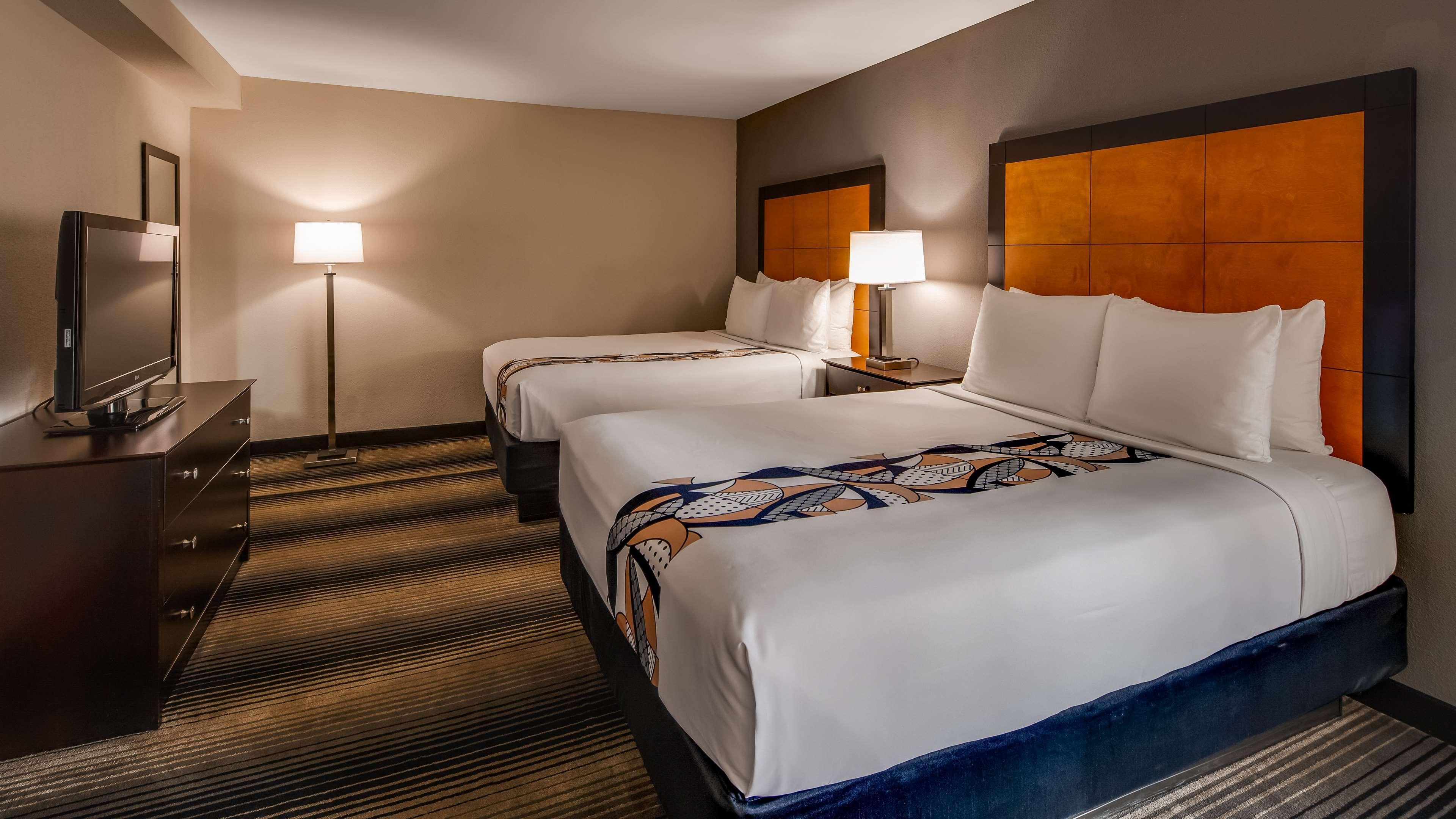 Best Western Plus Hyde Park Chicago Hotel Bagian luar foto