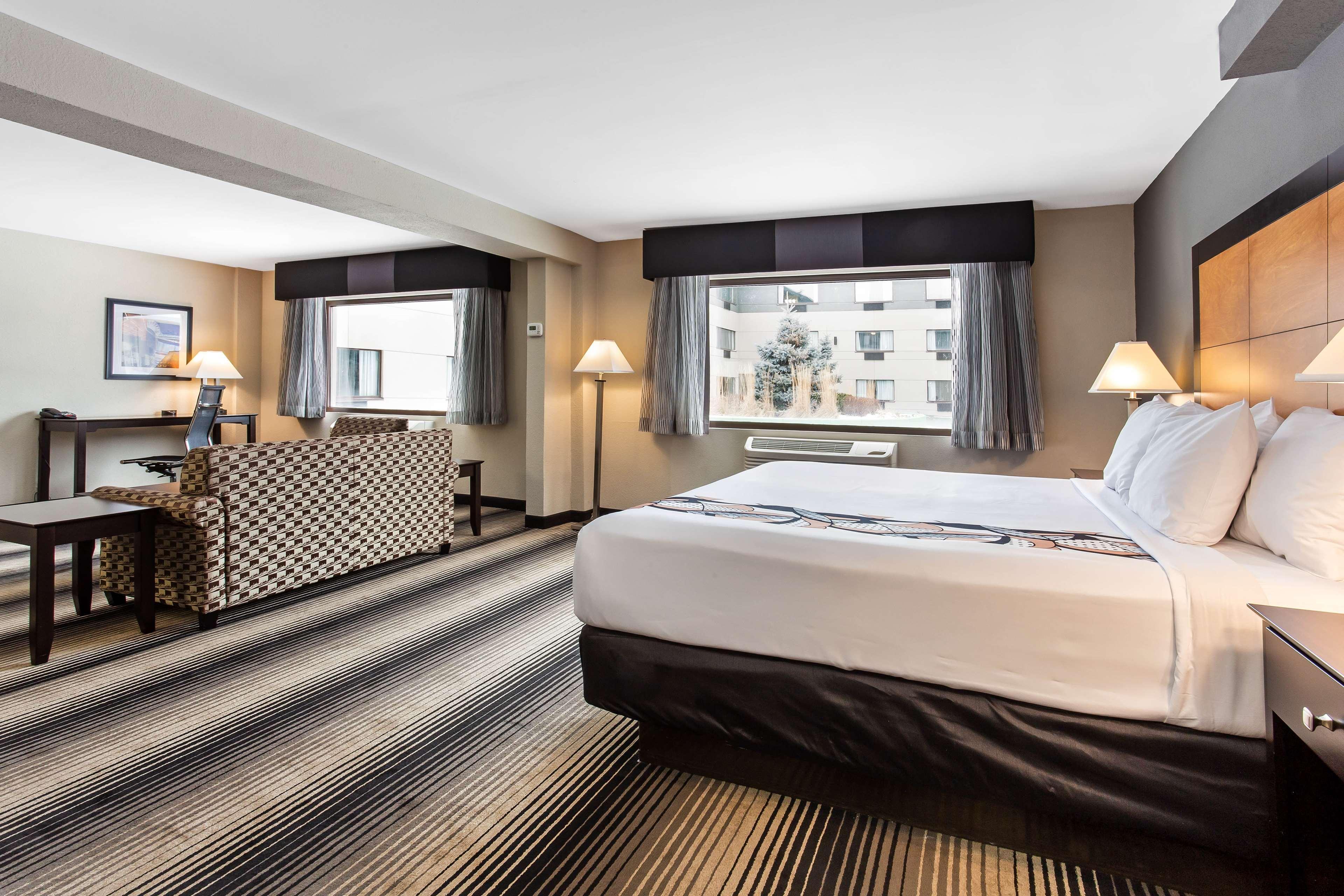 Best Western Plus Hyde Park Chicago Hotel Bagian luar foto