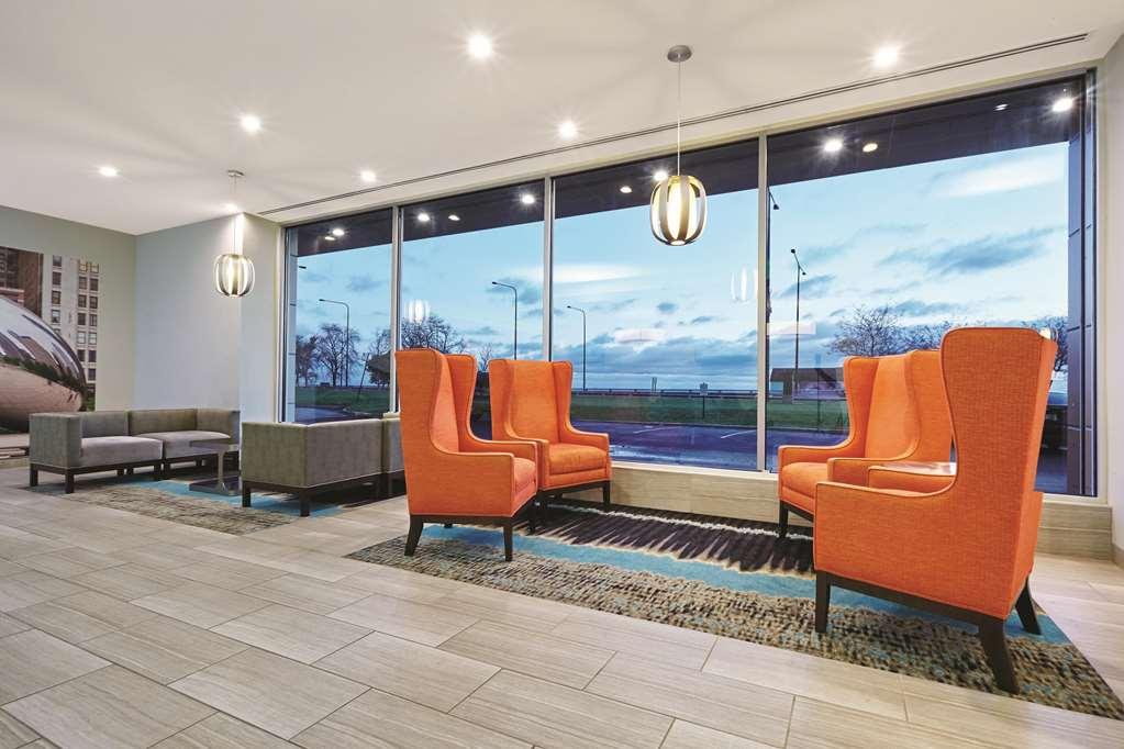 Best Western Plus Hyde Park Chicago Hotel Bagian luar foto
