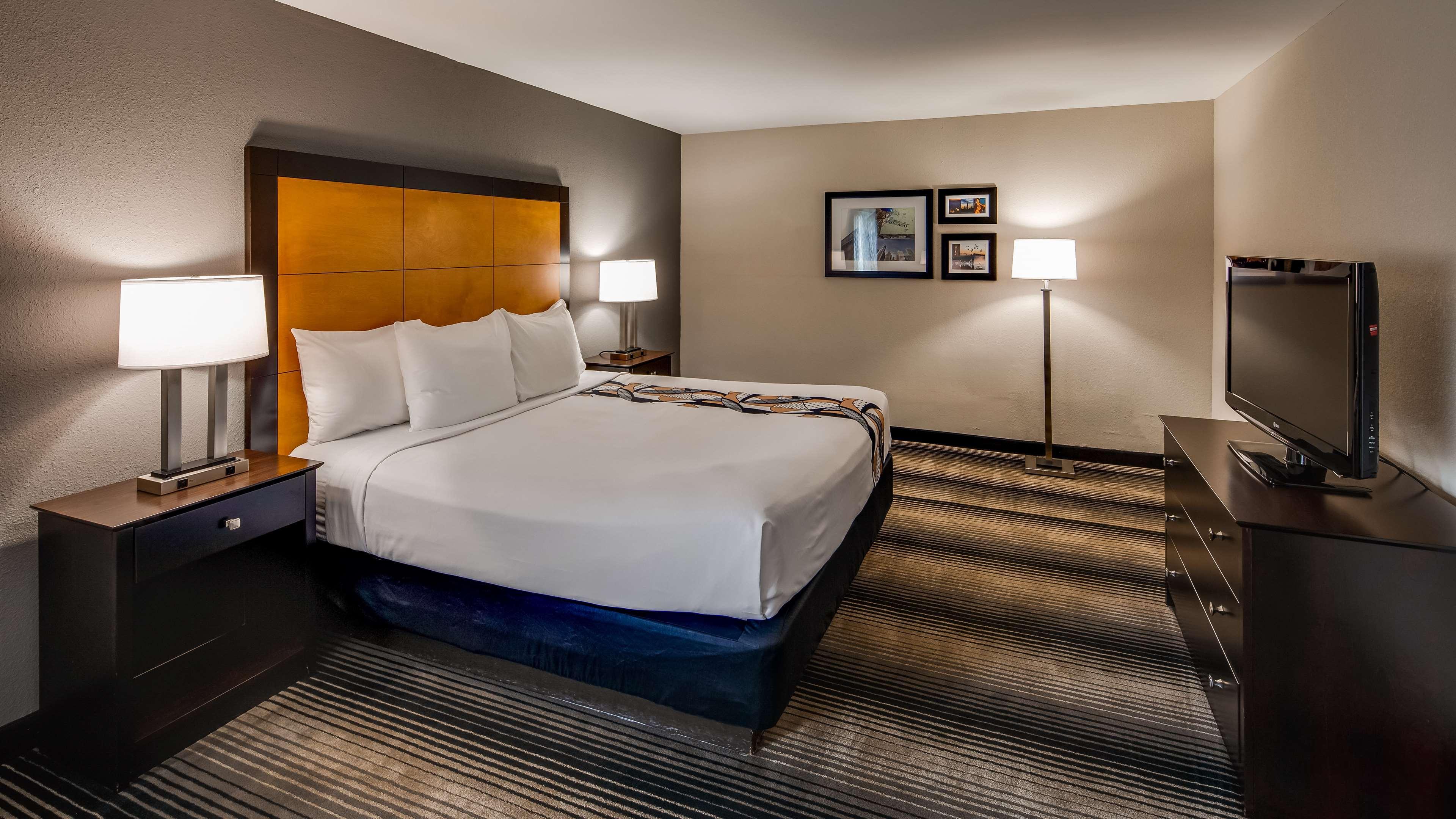 Best Western Plus Hyde Park Chicago Hotel Bagian luar foto